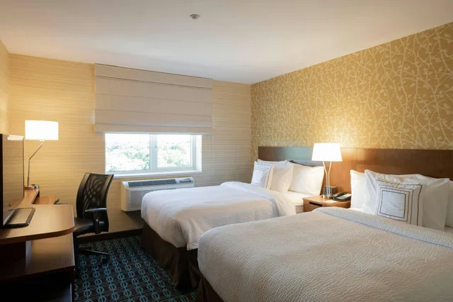 غرفة بسرير مزدوج، Fairfield Inn Suites New York Queens Fresh Meadows 1/1
