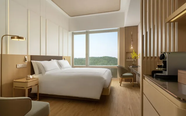 غرفة تنفيذية بسرير كوين، The Silveri Hotel Hong Kong - MGallery Collection 2/4