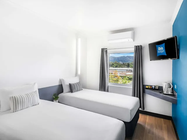 Standard, Twin Beds, Ibis Budget Coffs Harbour 2/6