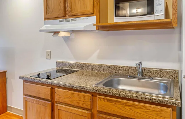 غرفة بسريرين مزدوجين، Extended Stay America Select Suites - Fayetteville - West 5/7