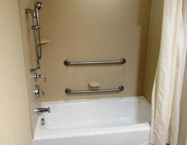 استوديو بسرير كينج مع أريكة لذوي الإعاقة، Homewood Suites By Hilton Charlotte Ayrsley Nc 2/2