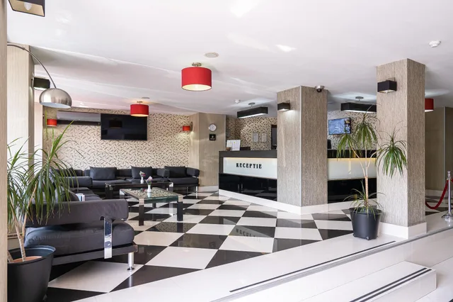 غرفة قياسية، Parliament Hotel 2/2