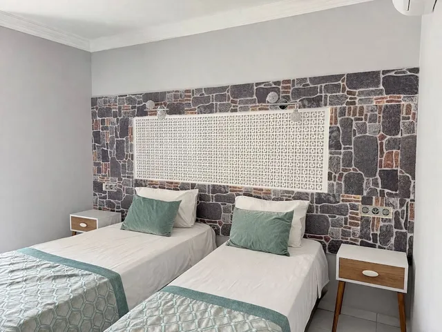غرفة قياسية بسريرين منفصلين، Bodrum Salinas Hotel 4/10