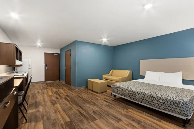 جناح بسرير كينج مع أريكة لذوي الإعاقة، Woodspring Suites Tolleson - Phoenix West 1/3