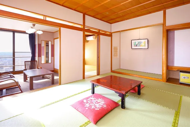 غرفة يابانية اقتصادية بحمام مشترك بأرضية تاتامي، Ooedo Onsen Monogatari Yamashiro Onsen Yamashitaya (ex. Kaga no Honjin Yamashitaya) 1/6