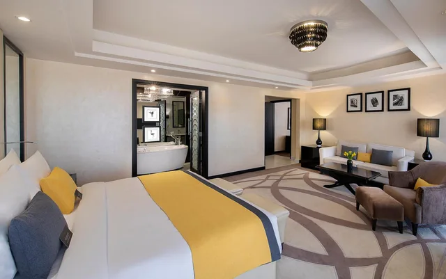 2 Bedrooms, Royal, Suite, King Bed, 2 King Beds, voco Riyadh by IHG 3/10
