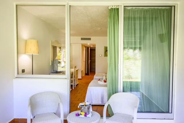 غرفة كلاسيكية رباعية بسريرين كوين، VOI Andilana Beach Resort 3/3