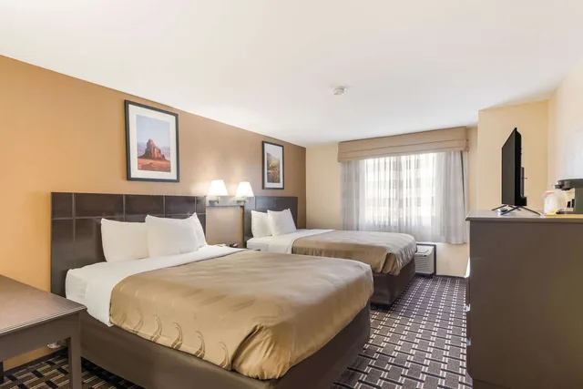 غرفة بسريرين كوين، Quality Inn Clovis 1/4