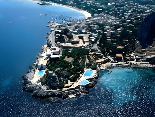 Blue, Family، Splendid Hotel La Torre 1/1
