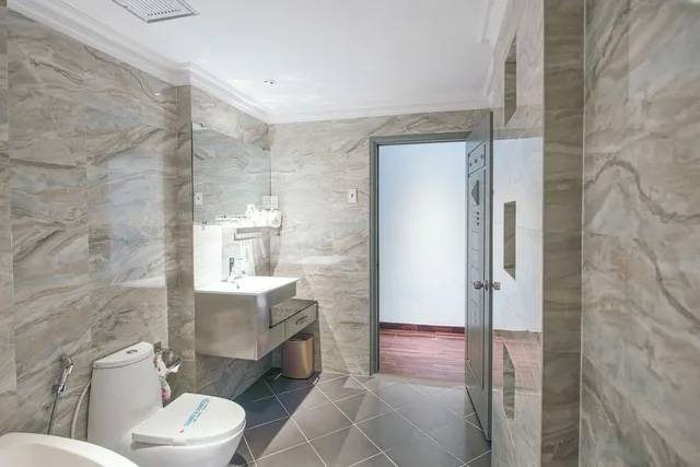 جناح، A&EM Corp - The Petit Hotel 6/7