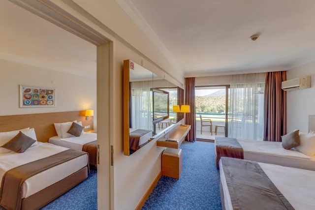 غرفة بإطلالة على الجبل، Grand Efe Hotel 7/10