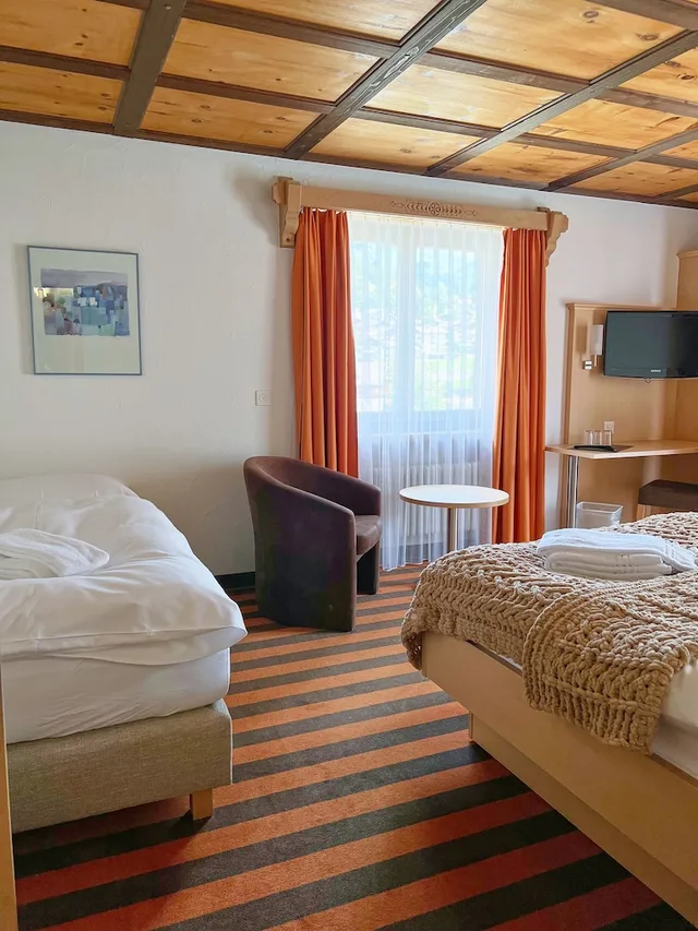 غرفة كومفورت ثلاثية بثلاثة أسرّة، Madrisa Lodge 4/6