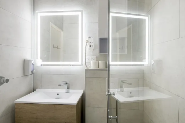 Renovated, Studio, Double Bed, Accessible، Residence New Rochelle 4/6