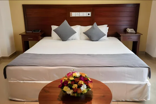 Deluxe, Triple, 3 Beds, Gsh Colombo 2/2