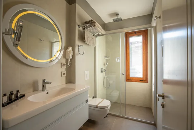 غرفة بسرير مزدوج بشرفة، Baleze Boutique Hotel 6/8