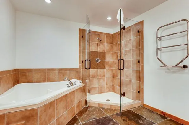4 Bedrooms, Condominium, Condo, Premier, 4 Bathrooms، Lone Eagle and Timbers Condominiums 6/10