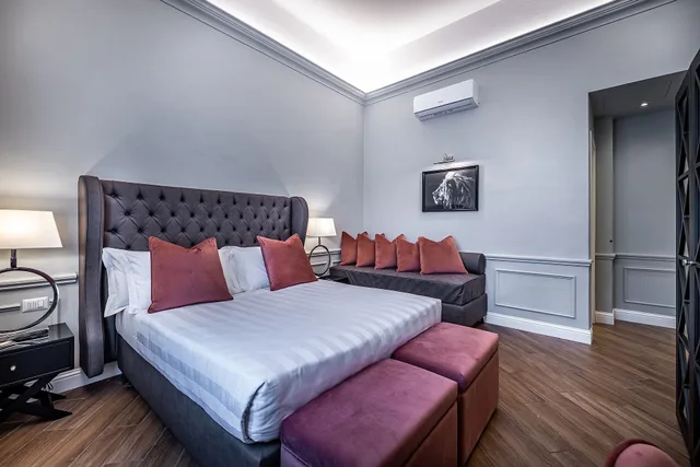 غرفة بسرير كوين، Hotel Ungherese 2/10