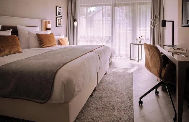 غرفة كومفورت بسرير مزدوج مع أريكة، Leonardo Royal Hotel Baden Baden 2/10
