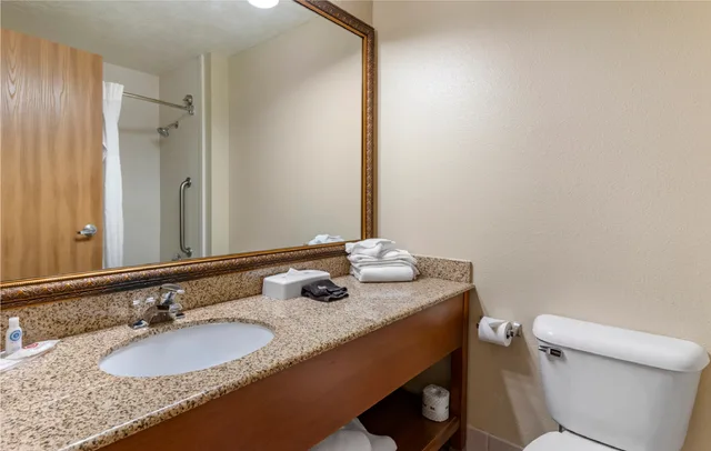 غرفة بسريرين كوين، Comfort Suites Salem 6/6