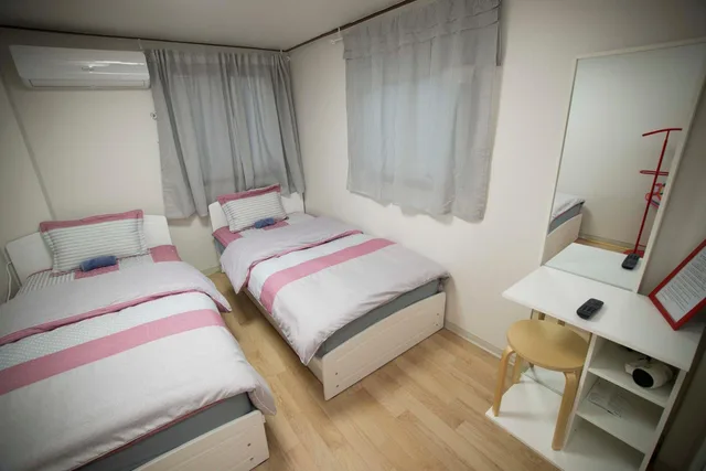 غرفة عائلية بحمام مشترك، Jeong House 1/9