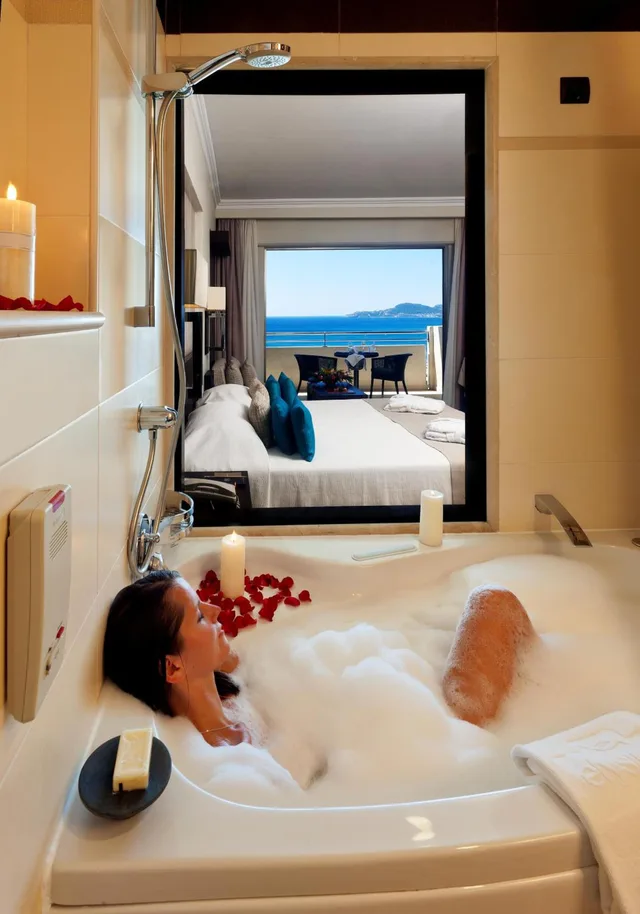 غرفة سوبيريور ثلاثية بإطلالة على البحر، Elysium Resort and Spa 3/6