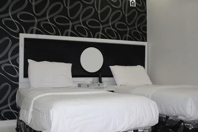 Standard, Double or Twin Bed, White Fort Hotel 9/10