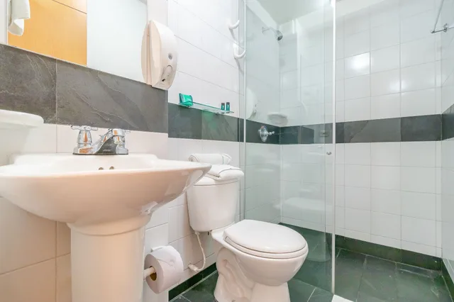 غرفة سوبيريور بسرير كوين، ABITARE 56 HOTEL 4/4
