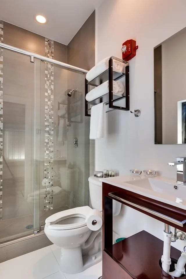غرفة ديلوكس بسرير مزدوج، Bars B B South Beach Miami Boutique Hotel 4/5