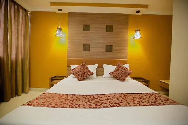 غرفة ديلوكس بسرير مزدوج، Hotel Maneck Residency 2/2
