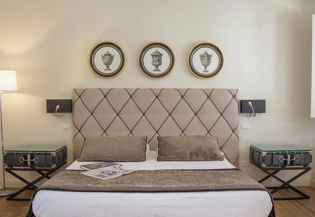 غرفة ديلوكس عائلية بسرير مزدوج وسريرين منفصلين، Boutique Hotel del Corso Firenze 1/2
