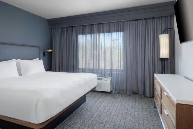 غرفة، Courtyard By Marriott Hanover Lebanon 3/7