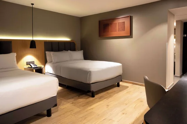 غرفة تنفيذية بسريرين مزدوجين، Hilton Mexico City Airport 3/6