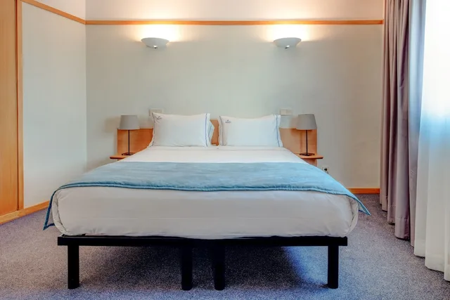 شقة بسرير مزدوج بغرفة نوم واحدة مع أريكة، VIP Executive Eden Aparthotel 1/8