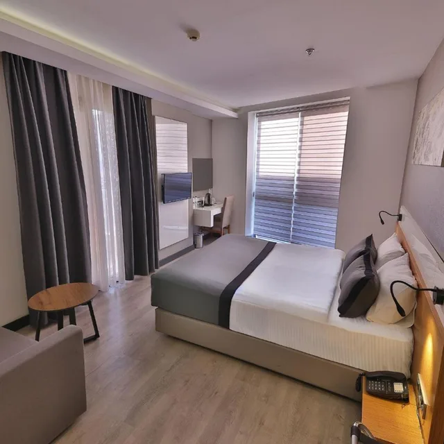 غرفة بسرير مزدوج بشرفة، Buca Residence Hotel 5/10