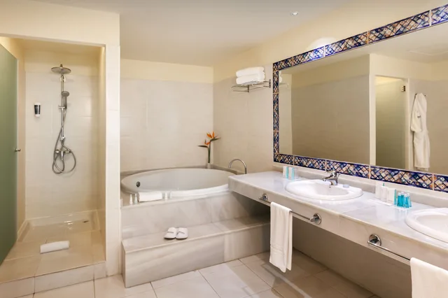 Deluxe, Suite, King Bed, Sea View, Occidental Jandia Mar 3/3