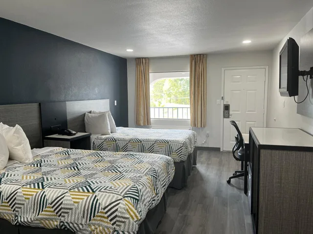 غرفة بسريرين كوين، Motel6 Vicksburg, MS 2/4