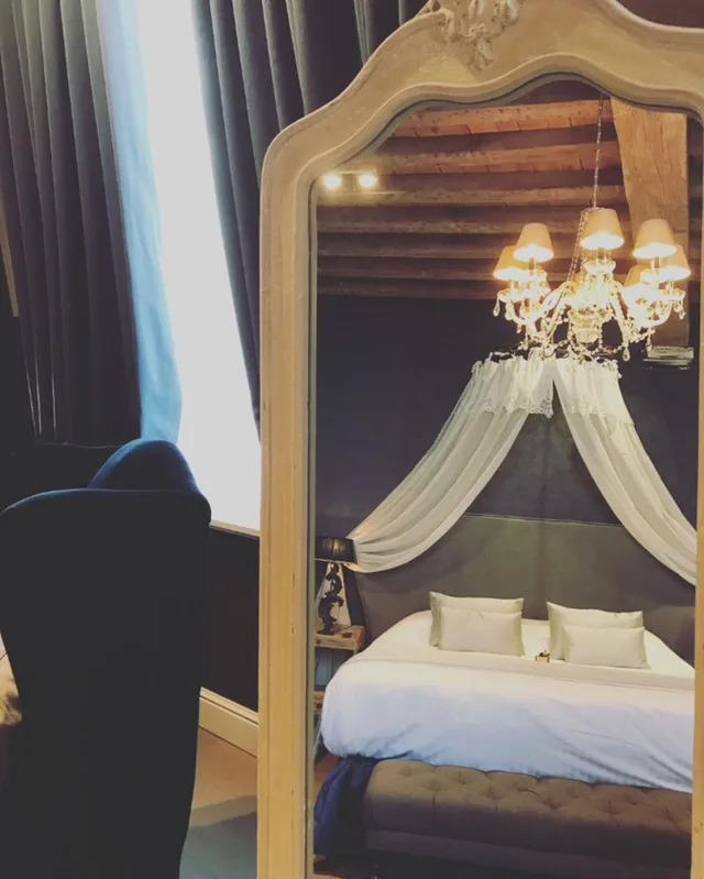 جناح جونيور ديلوكس بسرير كينج، Hotel de Castillion 2/2