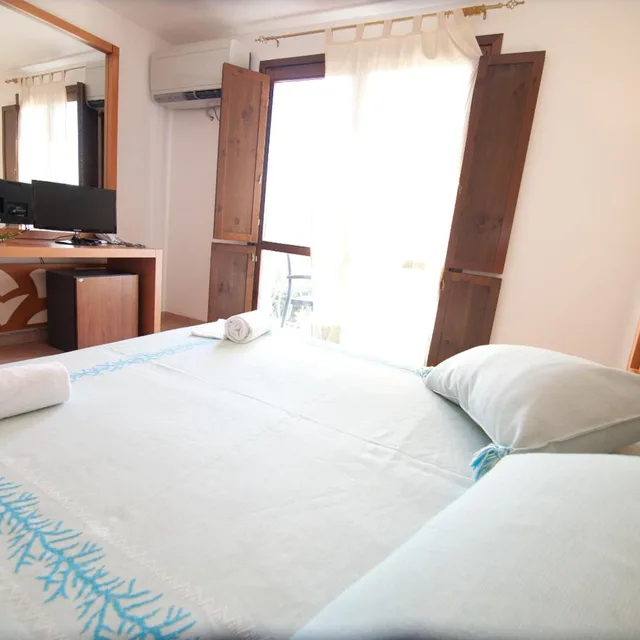 Room, Quadruple, Club Esse Gallura Beach Village 2/10