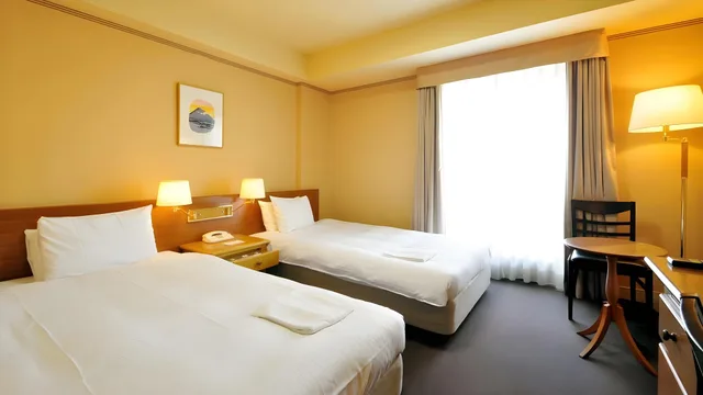 غرفة قياسية بسريرين منفصلين للمدخنين، Hotel Lifort Sapporo 1/2