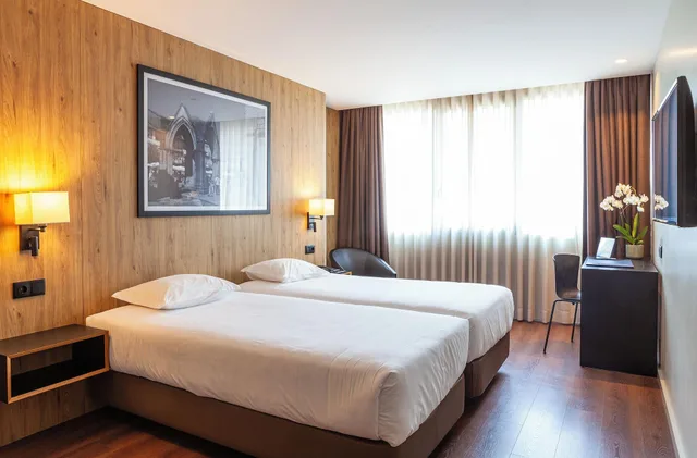 Room, Single, Twin Beds, Fundador 1/5