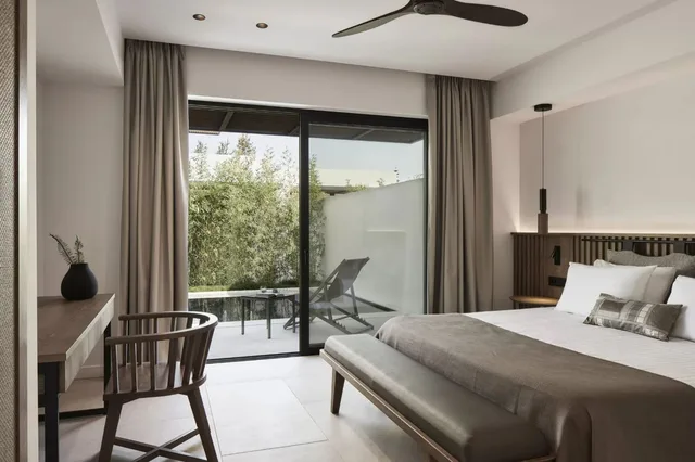 غرفة بإطلالة على الحديقة بمسبح خاص، The Olivar Suites 1/5
