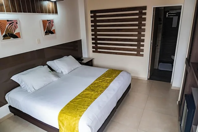 غرفة بسرير كوين، Waira Suites Hotel 3/10