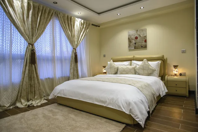 جناح سوبيريور، The Landmark Suites 5/10