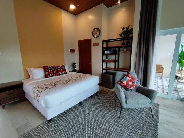 Lodge, Suite، Kimberly Tagaytay Hotel 3/9