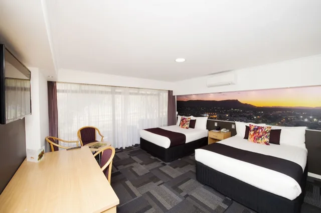 غرفة سوبيريور بسريرين مزدوجين، Mercure Alice Springs Resort 1/3
