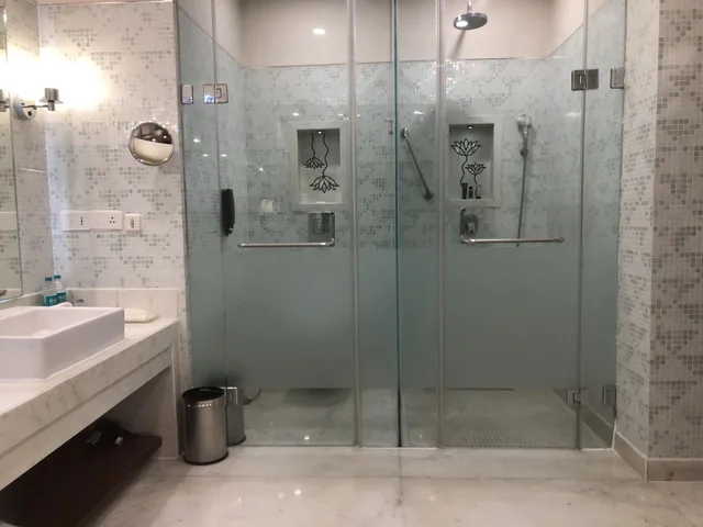 غرفة قياسية بسريرين منفصلين، Le Meridien Jaipur Resort Spa 10/10