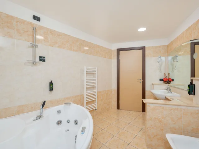 جناح جونيور بسرير كوين، B&B HOTEL Settimo Torinese 5/5