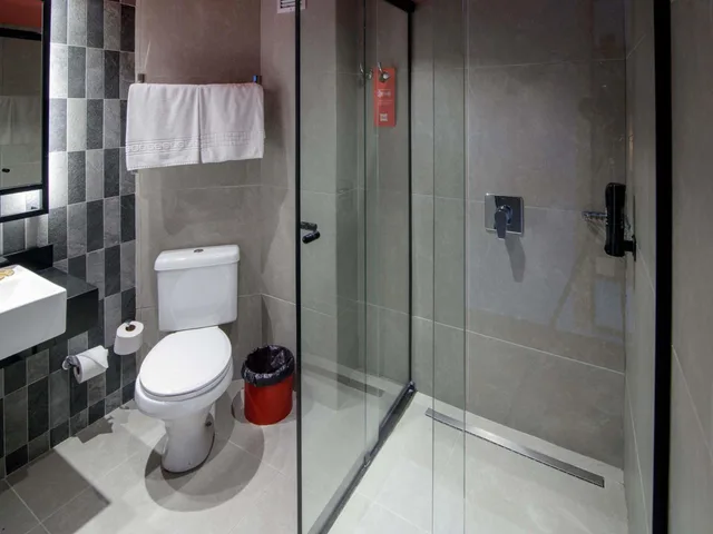 شقة بسرير كوين، Ibis Curitiba Batel 6/7