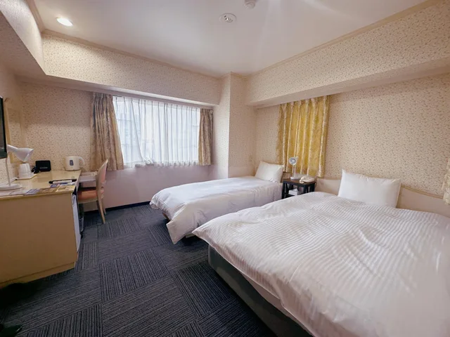 Semi Room, Triple، Nissei Hotel Fukuoka 1/1