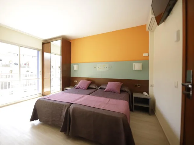 غرفة بسريرين منفصلين، Papi Hotel 2/4